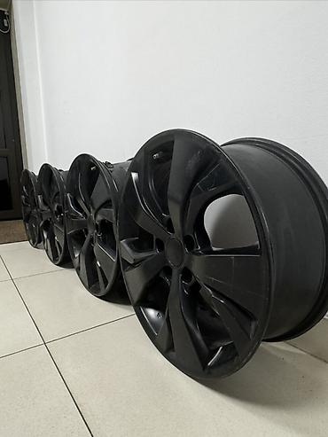 work r18: Диски R 18 Subaru, Комплект, отверстий - 5, Б/у — 1