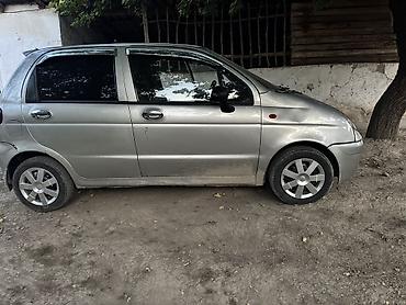 арзан матиз 1: Daewoo Matiz: 2005 г., Кол менен иштөөчү, Бензин, Хетчбек — 4