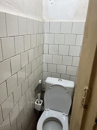 каинде: 3 комнаты, 80 м², 104 серия, 2 этаж — 6