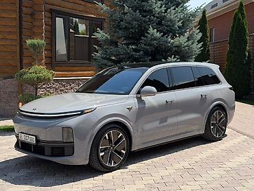 Lixiang: Lixiang L9: 2025 г., 1.5 л, Автомат, Гибрид, Кроссовер — 2
