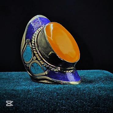 Üzük, Gümüş, Kəhrəba