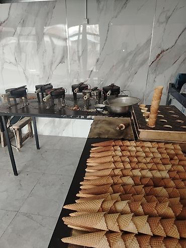 мороженое станок: Вафельные рожки аппарат сатылат Комплектте: печка 6кватт. Миксер в30 — 4