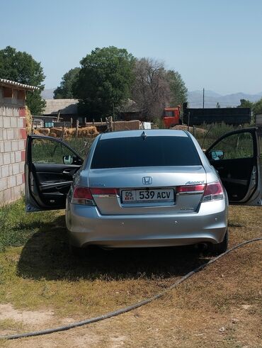 купить хонда срв в бишкеке: Honda Accord: 2014 г., 2.4 л, Автоматтык, Бензин, Седан