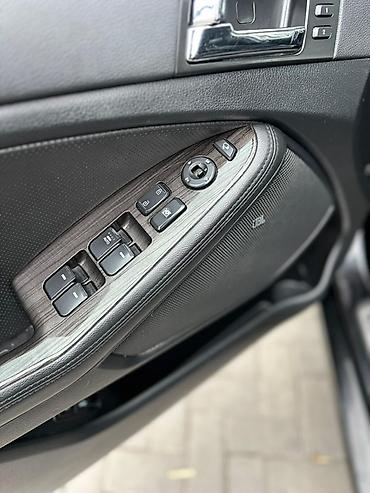 Kia: Kia K5: 2011 г., Бензин, Седан — 7