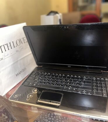 Monitorlar: HP Pavilion dv2000 seriyasına aid bu noutbuk gündəlik istifadə üçün