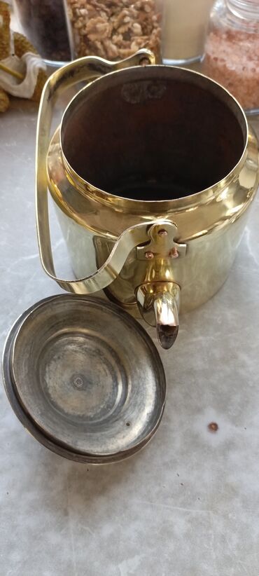 Çaydanlar: İşlənmiş, rəng - Qızılı, Çaydan, 3-dən çox l, Rusiya — 6