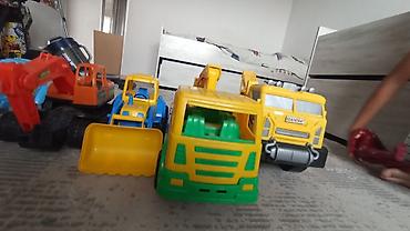 трактора: 🚜 Набор детских машинок 🚚🚛 Продам набор игрушечных машинок. 🚜🚚 В — 3