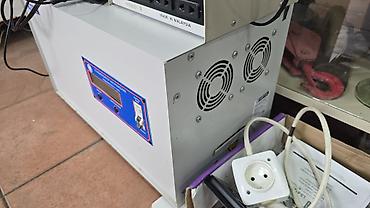 adapter qoruyucu: Güc çeviricisi / UPS tipli invertor Xüsusiyyətlər: - Ön paneldə — 1