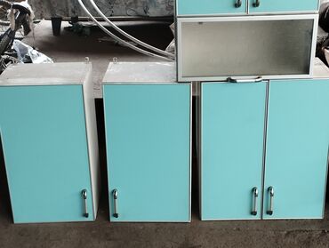 мебел кухонный: Кухонный гарнитур, цвет - Синий, Б/у