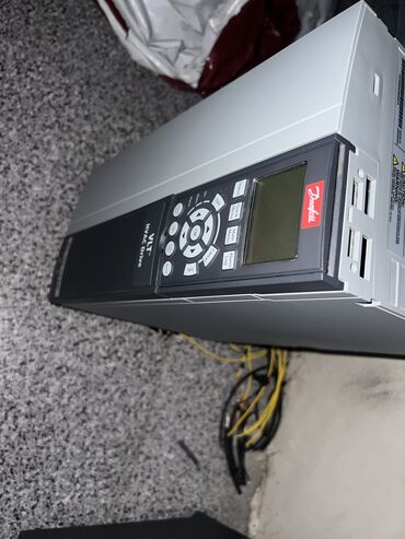 avtomatik qapi: 3 faza, Elektrik avtomat, 380 Vt