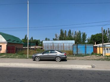 коммерческое помещение аренда: Сдаётся помещение в г Каракол по трассе Кыдыр-Аке три бокса на 200
