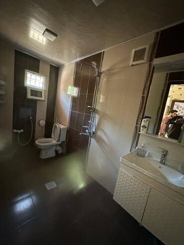 Həyət evləri və villaların satışı: Bakıxanov qəs. 3 otaqlı, 100 kv. m, Orta təmir — 11