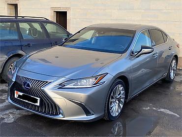 Lexus: Lexus ES: 2019 г., 2.5 л, Автомат, Гибрид, Седан — 1