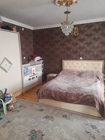 Köhnə tikili: Gəncə, 3 otaqlı, Köhnə tikili, 100 kv. m — 2