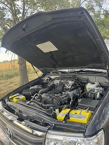 бак volvo: Toyota Land Cruiser: 2006 г., 4.2 л, Автомат, Дизель, Внедорожник — 6