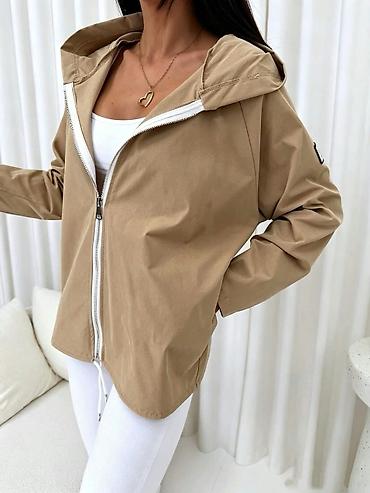 bogner bela zenska jakna m: Jaknice
Cena 2600
Uni vel.
V20 — 3