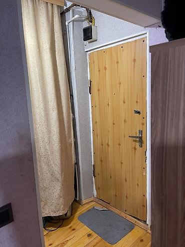 Mənzillər: Bakı, Studiya, Köhnə tikili, m. Xalqlar Dostluğu, 42 kv. m — 3