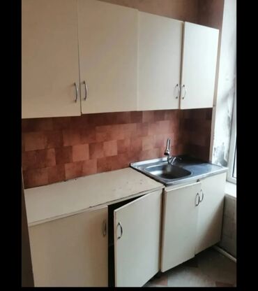 Günlük kirayə evlər: 45 kv. m, 1 otaqlı, Kombi, Qaz, İşıq