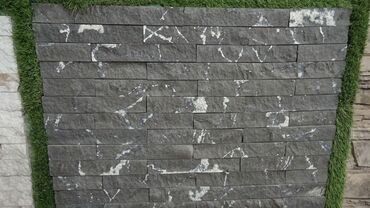 Divar kağızları: Dekorativ divar üzlüyü – qrafit rəngli daş panellər - Material: təbii