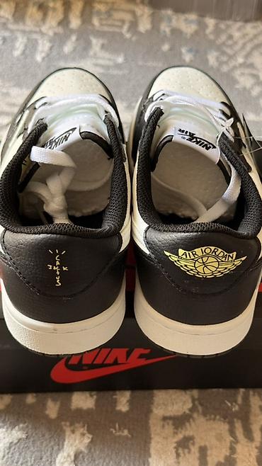 джордан обувь: Кроссовки Nike Air Jordan 1 Low (детские) - Цвет: чёрно‑белый — 4
