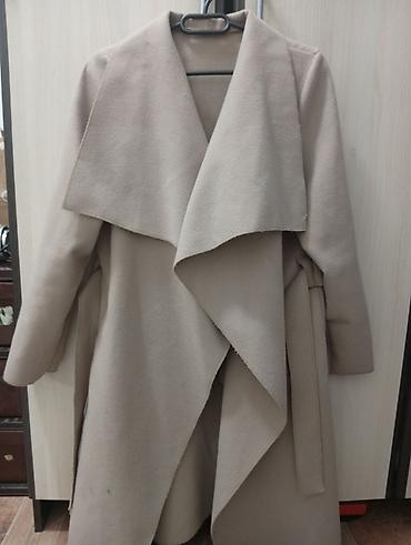 kasmir kaput: Elegantan ženski kaput – bež/boja peska - Model: wrap/pepeljarski — 2