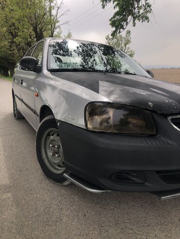 срочно продам авто в связи с переездом: Hyundai Accent: 2007 г., 1.5 л, Механика, Газ, Седан