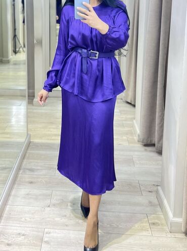 фиолетовое платье: Продаю костюм из блузки и юбки