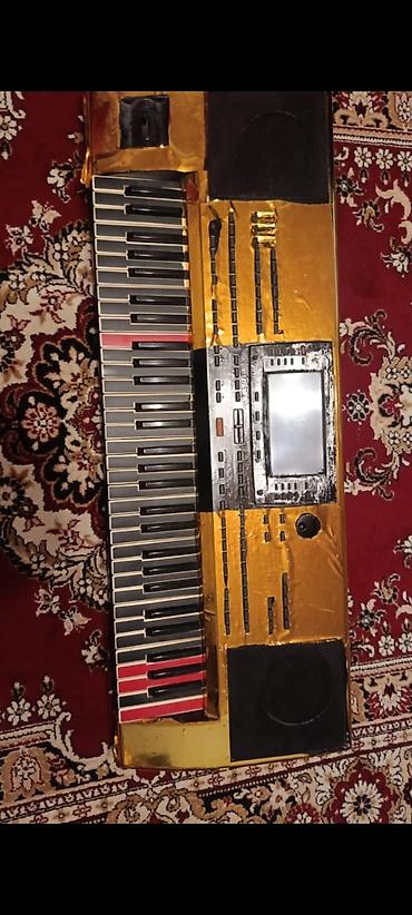 yamaha genos: Korg pa 80 yungul xerci var 200 azn sonu mehsulu elde etmey isteyen — 1
