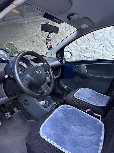 тайота арис: Toyota Aygo: 2009 г., Механика, Бензин, Хэтчбэк — 3