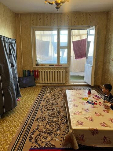 дом одых: 3 комнаты, 52 м², 106 серия, 7 этаж, Старый ремонт