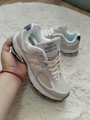 Patike: New Balance — 8