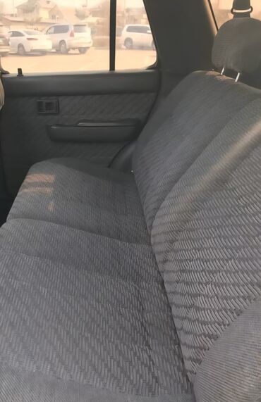 Toyota: Toyota Hilux Surf: 1995 г., 3 л, Автомат, Дизель, Внедорожник — 8