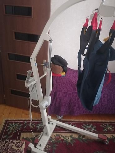 xeste sekilleri: Xəstə qaldırıcı kran. Çox az işlənib təzə kimidi. Tutacaqların — 4