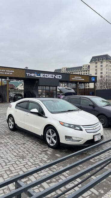 Chevrolet: Chevrolet Volt: 2012 г., 1.4 л, Вариатор, Электромобиль, Хэтчбэк