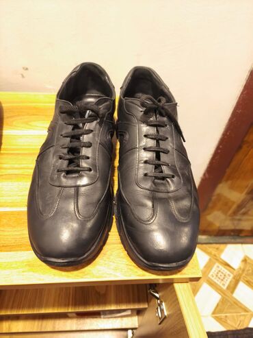 Ayaqqabılar: Məhsul: VAXI MODA kişi ayaqqabısı - Model: bağlamalı — 2