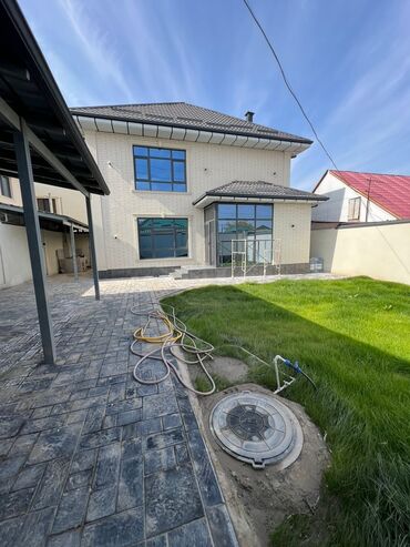 Продажа домов: Дом, 200 м², 6 комнат, Агентство недвижимости, ПСО (под самоотделку) at lalafo.kg — 1 Продажа домов: Дом, 200 м², 6 комнат, Агентство недвижимости, ПСО (под самоотделку) — 1