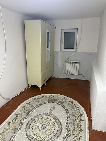 suraxanı: 1 otaqlı mətbəx və sanitar qovşaq qaz su işıq şəraiti var, Qaraçuxurda — 5