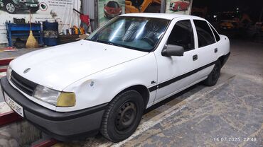 опель фронтера а: Opel Vectra: 1991 г., 1.6 л, Механика, Бензин, Седан