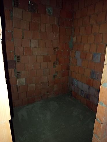 7ci mk: 7-ci mikrorayon, 2 otaqlı, Yeni tikili, m. Azadlıq Prospekti, 90 kv. m — 3