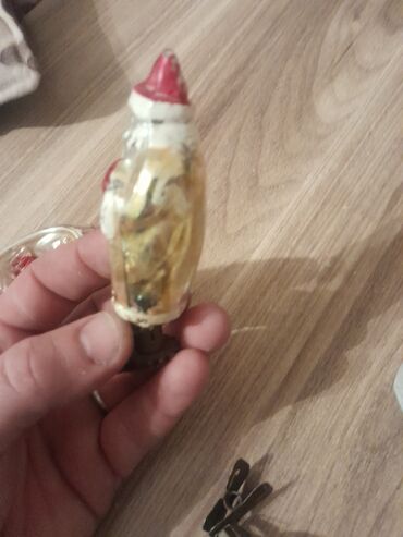 Yeni il oyuncaqları və bəzəkləri: Məhsul: Köhnə yolka bəzəkləri – 5 ədəd klipsli oyuncaqlar Təsvir: - — 11