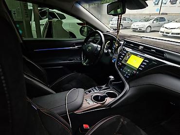 corolla 2016: Toyota Camry: 2019 г., 2.5 л, Вариатор, Гибрид, Седан — 8