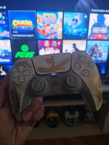 Video oyunlar üçün aksesuarlar: PlayStation 5 DualSense simsiz oyun pultu – Ghost of Yōtei xüsusi — 2