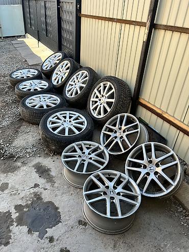 диски для хонда аккорд: Колеса в сборе 215 / 45 / R 17, Зима, Б/у, Комплект, Легковые, Литые, отверстий - 5 — 1