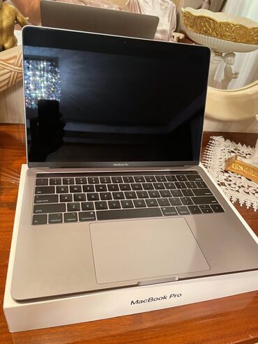 macbook pro 13 fiyat: İşlənmiş Apple MacBook, 13.3 ", Intel Core i5, 256 GB