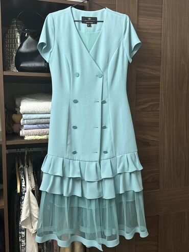 qadın romperləri: Повседневное платье, Миди, Balenciaga, M