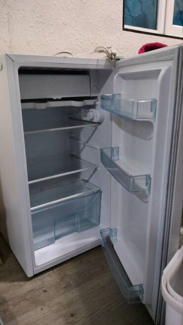 Другие товары для дома и сада: Продаётся домашняя утварь для дома, дачи, походов. Местоположение: мкр — 27