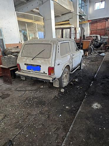 ВАЗ (ЛАДА): ВАЗ (ЛАДА) 2121 (4x4): 1997 г., Механика, Бензин, Внедорожник — 4