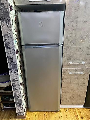 ayfon satiram: Indesit iki qapılı soyuducu - Rəng: gümüş (inox üslubunda) - Üst qapı — 1