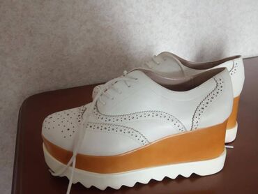 Botinka və botilyonlar: Обувь высшего качества размеры 37-38.Есть и новые и б/у из Италии и -da lalafo.az — 10 Botinka və botilyonlar: Обувь высшего качества размеры 37-38.Есть и новые и б/у из Италии и — 10