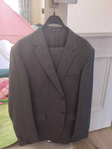 Костюмы: Мужской костюм, 8XL (EU 56), Б/у, цвет - Серый, Самовывоз, Платная доставка